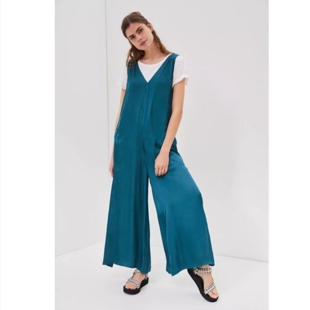 Anthropologie Juniper Dark Turquoise Wide-Leg V-Neck Cut-Out Jumpsuit